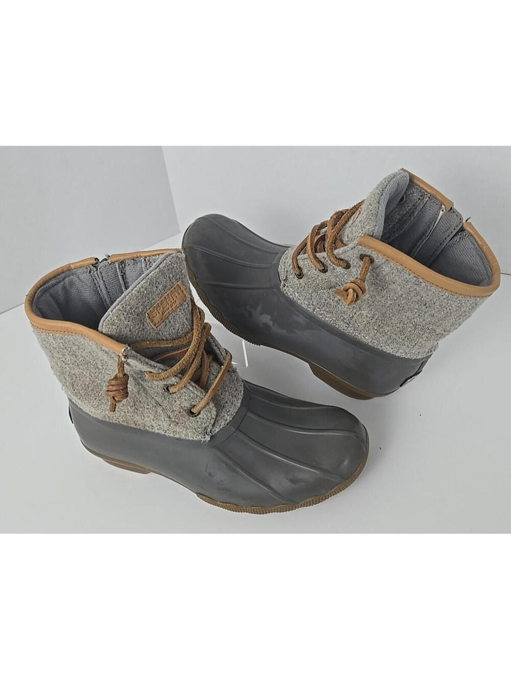 Sperry Top-Sider GIRLS Saltwater Emboss Wool Boot Size 13M Lt Grey Side Zip